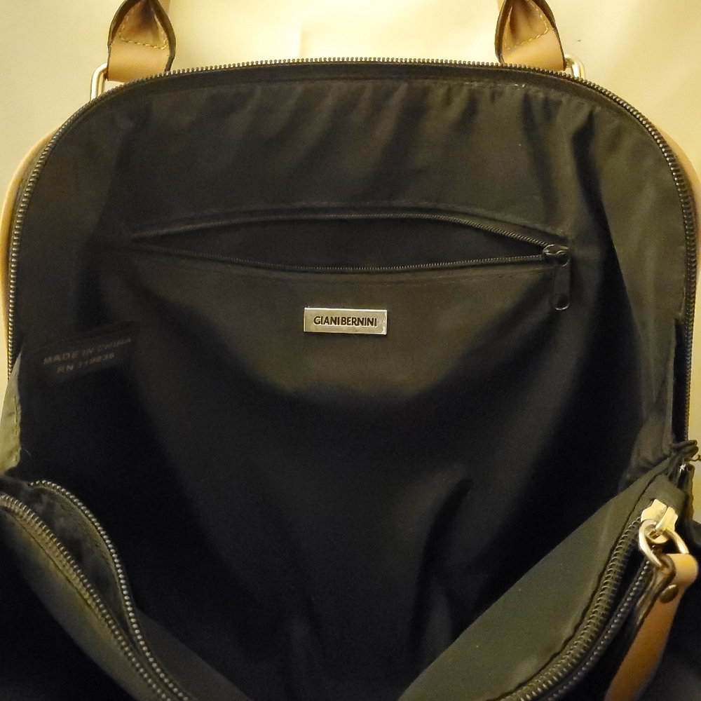 Giani Bernini Saffiano Satchel Minimalist Trendy Black Faux Leather - Picture 6 of 8